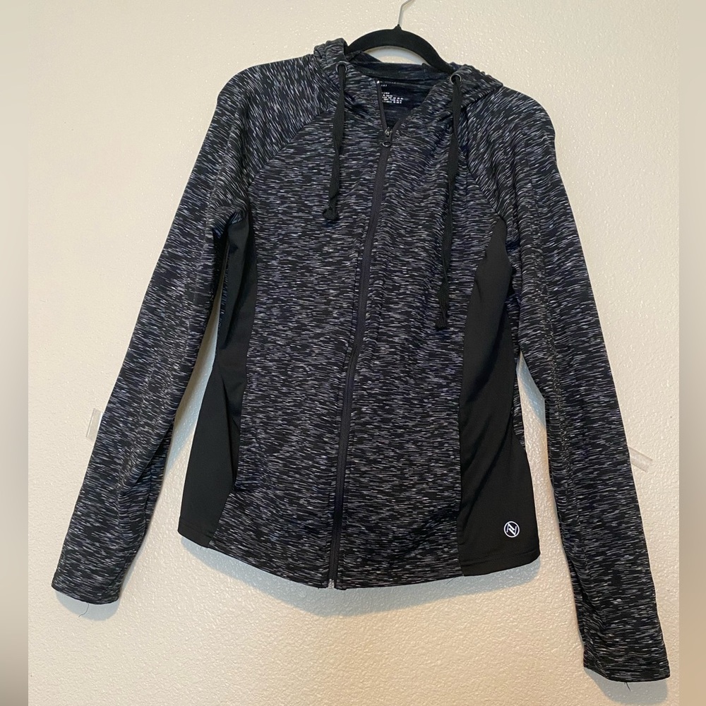 Adrienne Vittadini Sport Black and Gray zipper Hoodie Size L